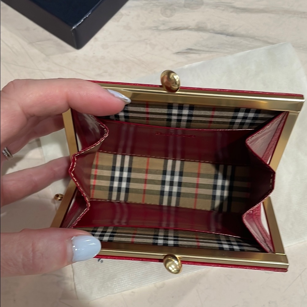 Burberry Red Card Holder with Gold Accents - Picture 4 of 5